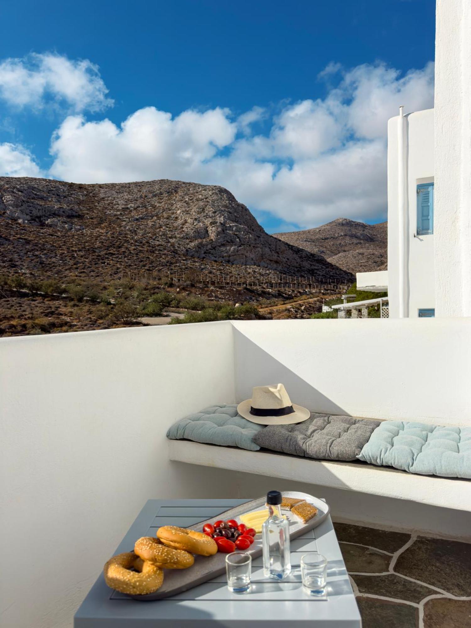 Aneton Residences Folegandros Каравостасі Екстер'єр фото